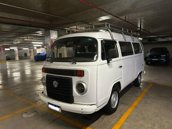 VOLKSWAGEN KOMBI 1.4 MI STD 8V FLEX 4P MANUAL